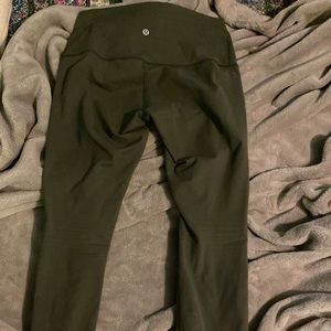 Lululemon leggings